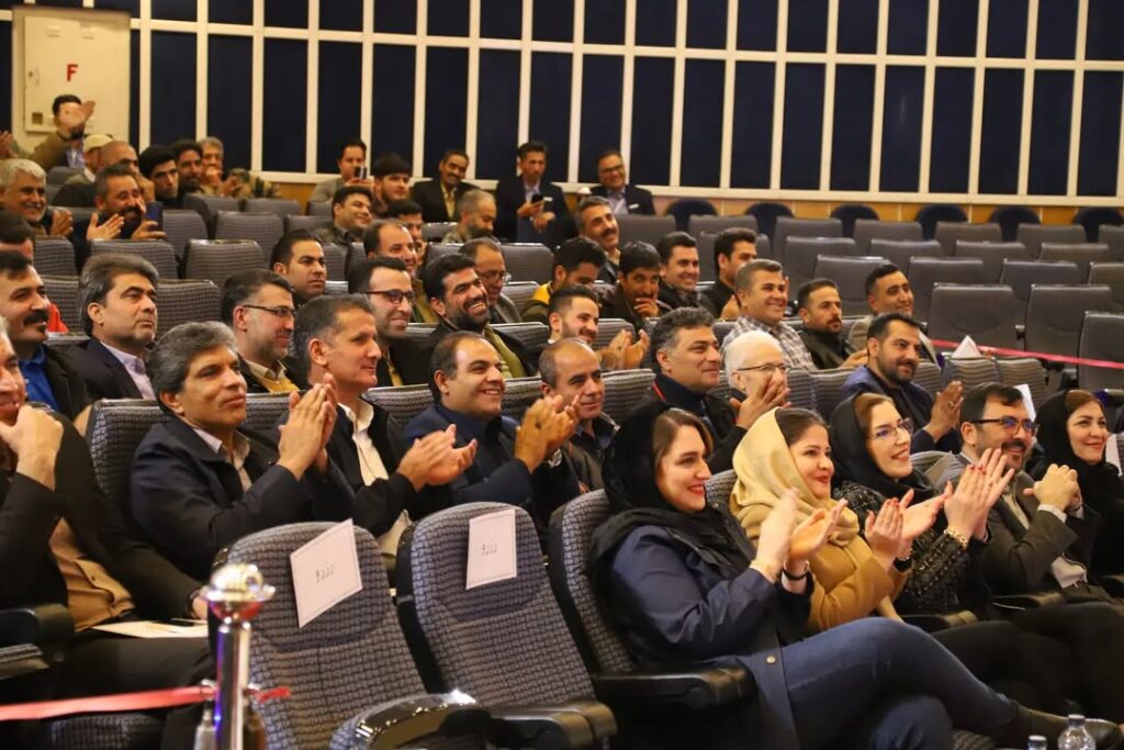 سیال پیشروایرانیان|روغن موتور